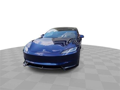 2025 Tesla Model 3 Long Range