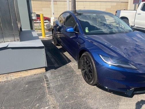 2025 Tesla Model 3 Long Range