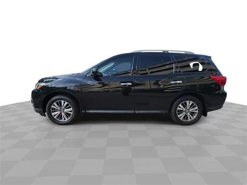 2018 Nissan Pathfinder SL