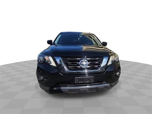 2018 Nissan Pathfinder SL