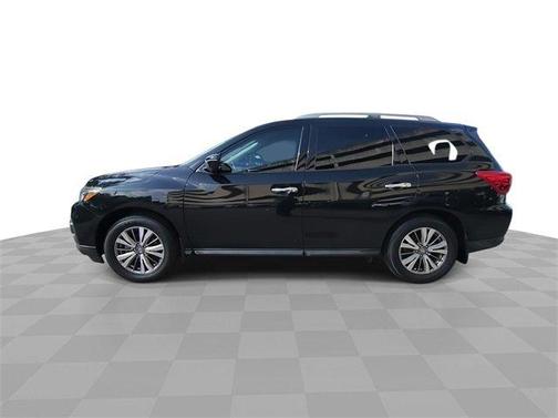 2018 Nissan Pathfinder SL