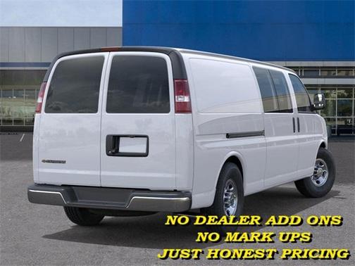2025 Chevrolet Express 3500 Work Van