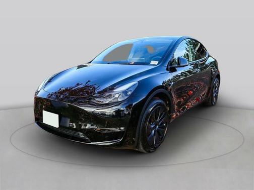 2025 Tesla Model Y Performance
