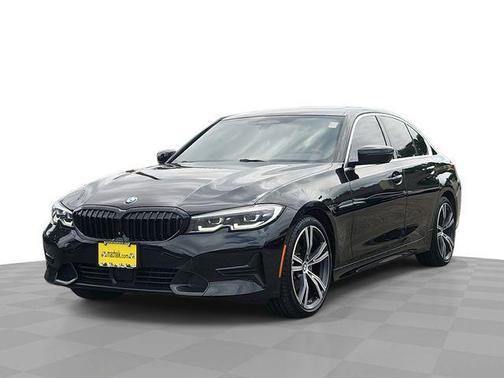Black Sapphire Metallic 2020 BMW 330 i