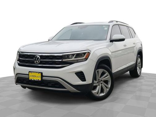 Pure White 2021 Volkswagen Atlas 3.6 V6 SE w/ Technology