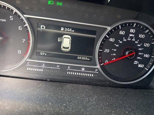 2022 Kia Sorento LX