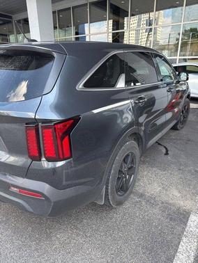 2022 Kia Sorento LX