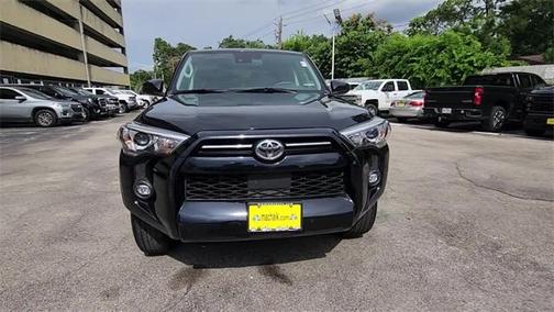 2022 Toyota 4Runner SR5