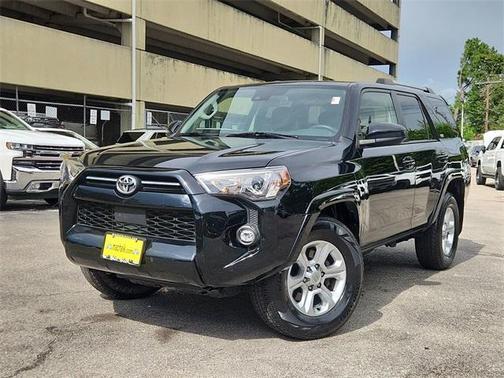 2022 Toyota 4Runner SR5