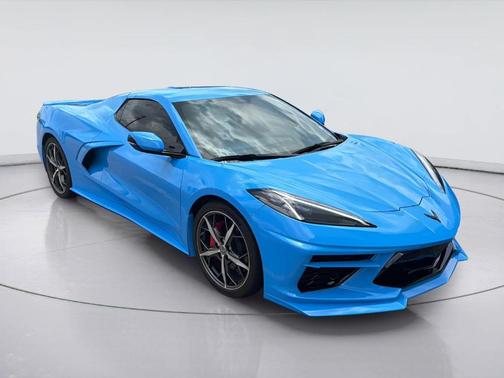 Rapid Blue 2022 Chevrolet Corvette Stingray w/3LT