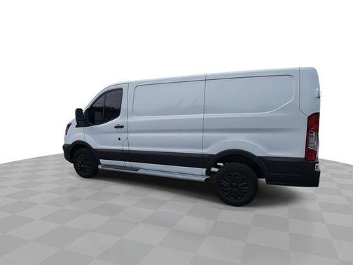 Oxford White 2023 Ford Transit-250 Base