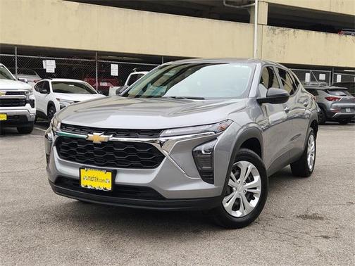 2024 Chevrolet Trax LS