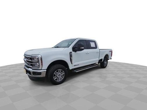 Oxford White 2024 Ford F-350 Lariat Super Duty
