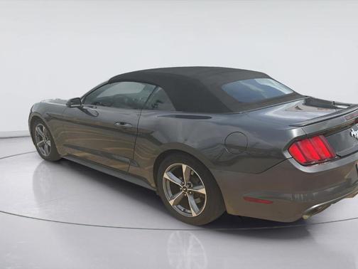 Magnetic 2015 Ford Mustang V6