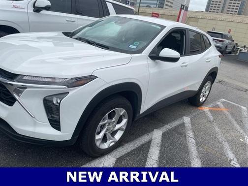 2024 Chevrolet Trax LS