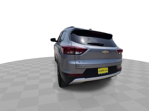 Sterling Gray Metallic 2023 Chevrolet Trailblazer LT