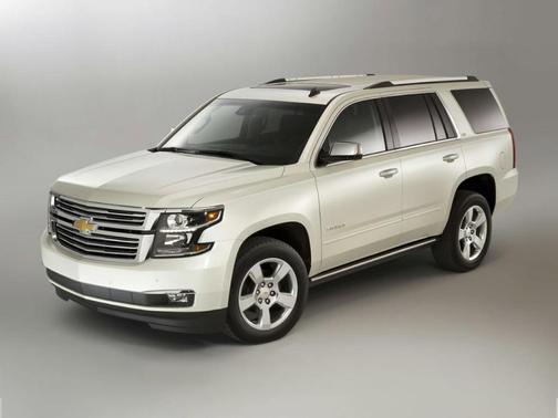 Iridescent Pearl Tricoat 2017 Chevrolet Tahoe LT
