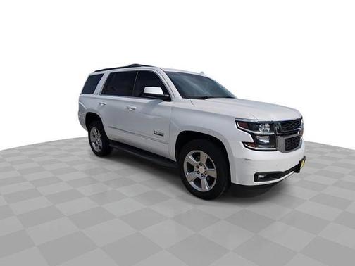 Iridescent Pearl Tricoat 2017 Chevrolet Tahoe LT