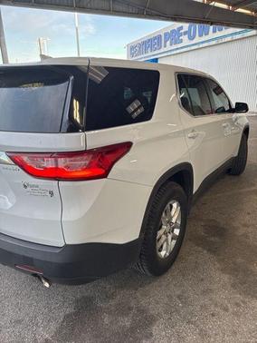 Summit White 2019 Chevrolet Traverse LS