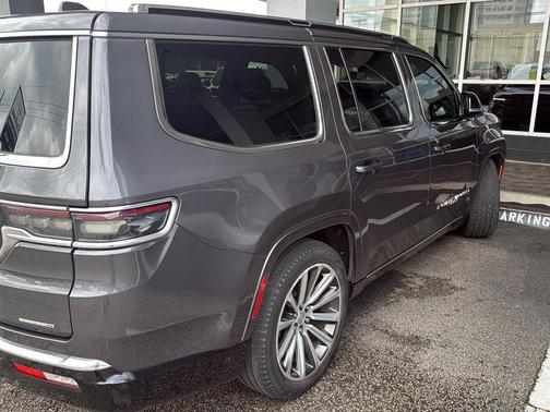Metallic 2023 Jeep Grand Wagoneer Series II