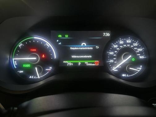 2025 Toyota Sienna LE