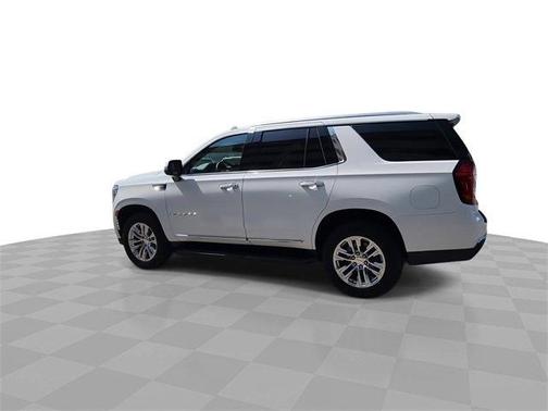 2022 GMC Yukon SLT