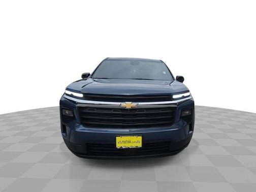 Lakeshore Blue Metallic 2024 Chevrolet Traverse LS