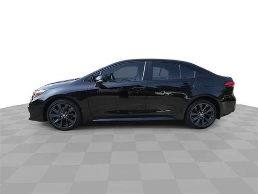 2024 Toyota Corolla Hybrid SE