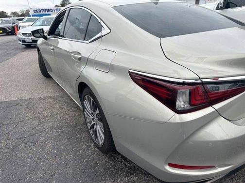 2020 Lexus ES 350 Base