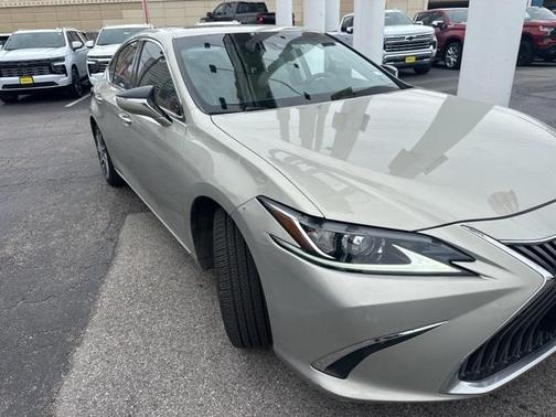 2020 Lexus ES 350 Base