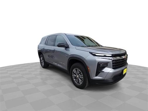 2024 Chevrolet Traverse LS