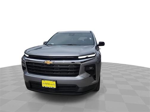 2024 Chevrolet Traverse LS