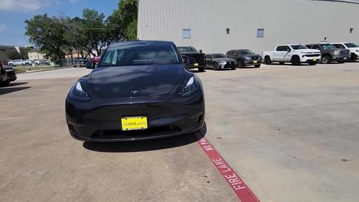 2024 Tesla Model Y Long Range
