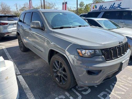 2020 Jeep Grand Cherokee Altitude
