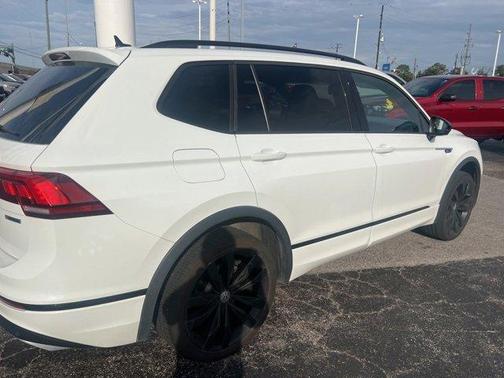 2020 Volkswagen Tiguan 2.0T SE R-Line Black