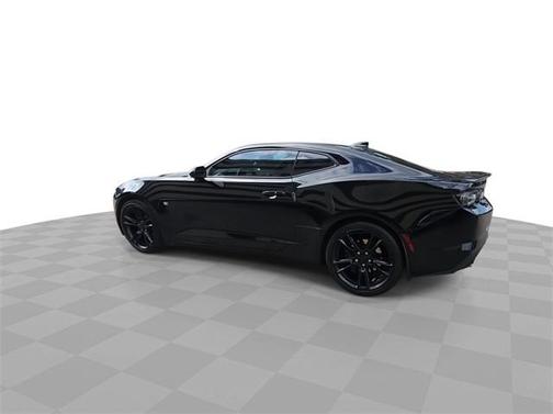 2022 Chevrolet Camaro 2LT