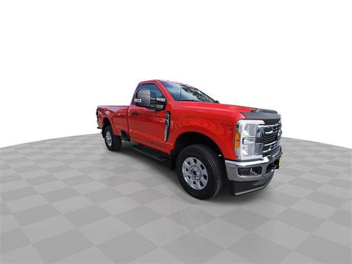 2023 Ford F-350 XLT