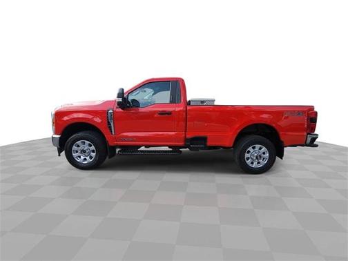 2023 Ford F-350 XLT