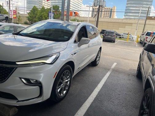 2022 Buick Enclave Avenir