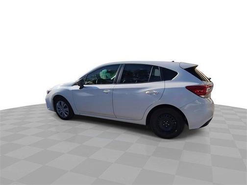 2019 Subaru Impreza 2.0i