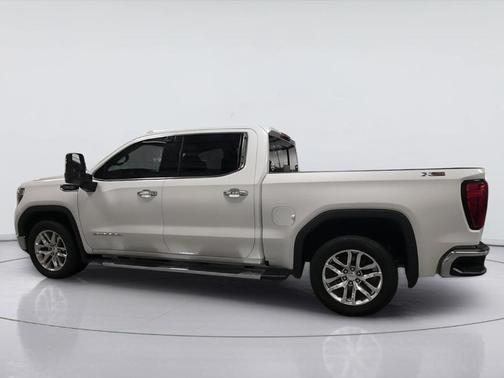 White Frost Tri-Coat 2022 GMC Sierra 1500 Limited SLT