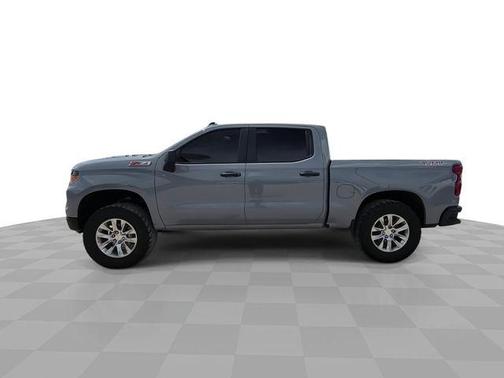 Slate Gray Metallic 2024 Chevrolet Silverado 1500 Custom Trail Boss