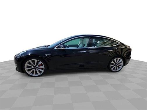 2018 Tesla Model 3 Performance