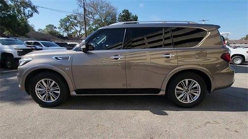 2019 INFINITI QX80 Luxe