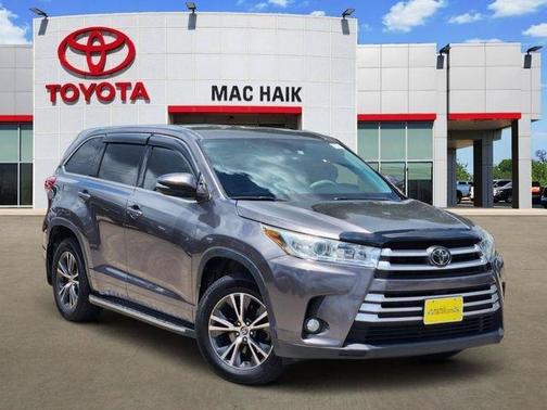 Predawn Gray Mica 2017 Toyota Highlander LE Plus