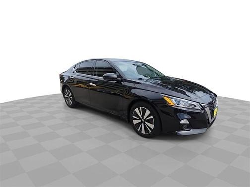 2021 Nissan Altima 2.5 SL
