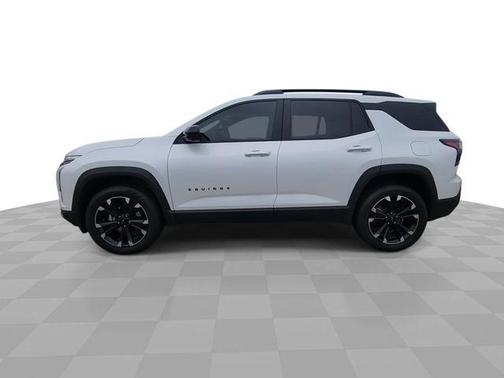Iridescent Pearl Tricoat 2025 Chevrolet Equinox RS