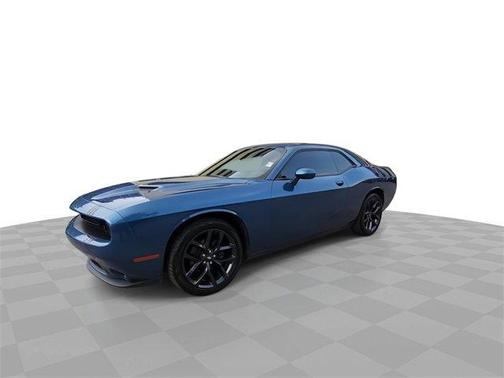 2021 Dodge Challenger SXT