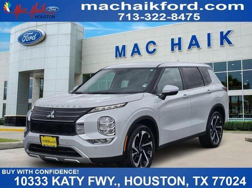Alloy Silver Metallic 2024 Mitsubishi Outlander SE
