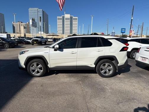 2021 Toyota RAV4 Hybrid XLE Premium